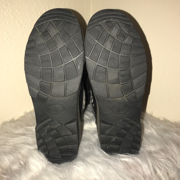 Water Resistant Snow Boots - Picture 4 of 5